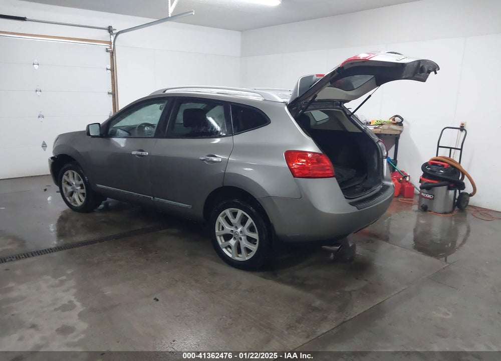 2011 NISSAN ROGUE SV VIN: JN8AS5MV1BW667181