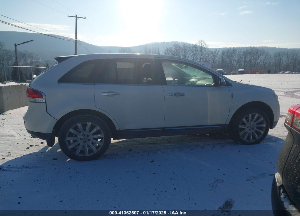 2012 LINCOLN MKX VIN: 2LMDJ8JK8CBL11403