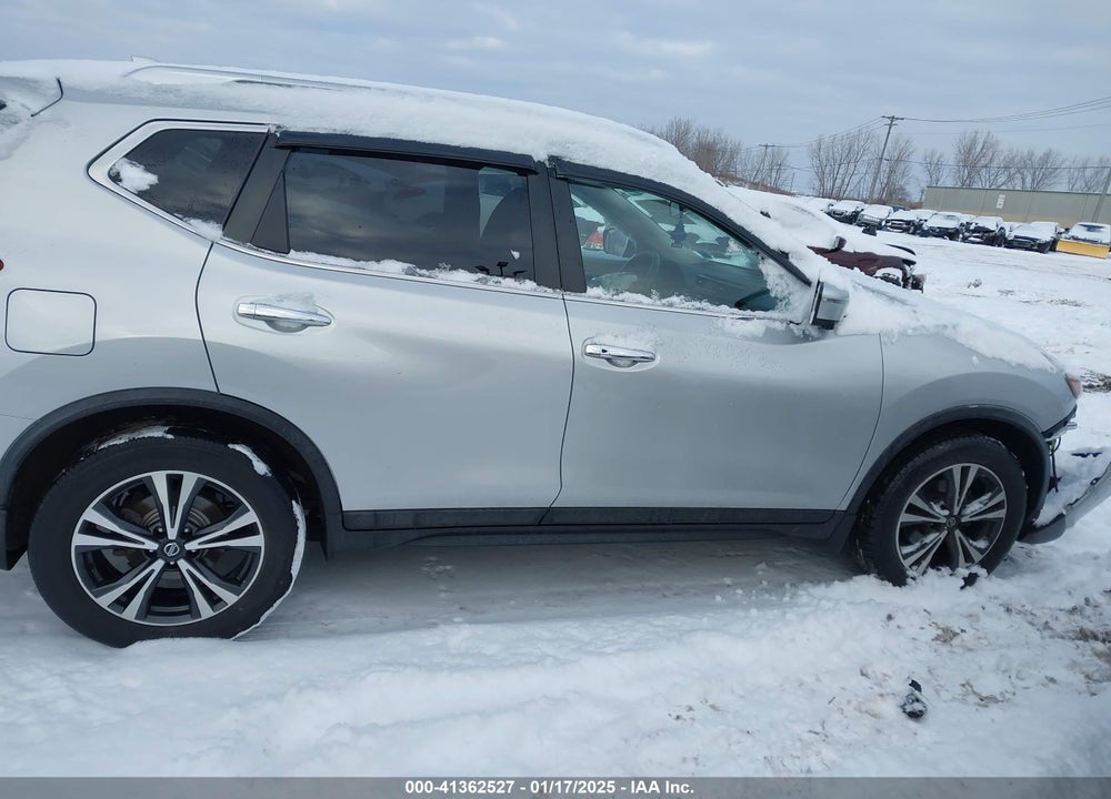 2020 NISSAN ROGUE SV INTELLIGENT AWD VIN: JN8AT2MV5LW140824