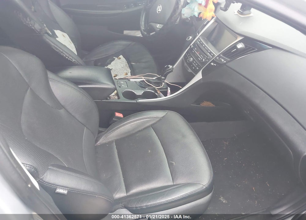 2014 HYUNDAI SONATA VIN: 5NPEC4AC1EH896462