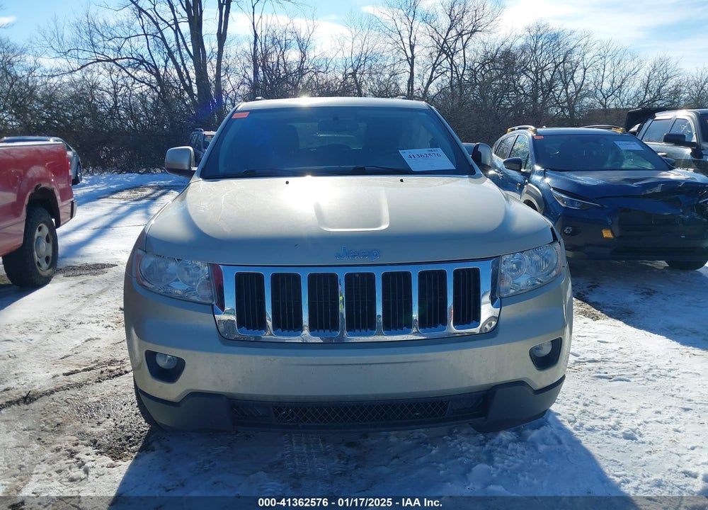 2011 JEEP GRAND CHEROKEE LAREDO VIN: 1J4RR4GG8BC738048