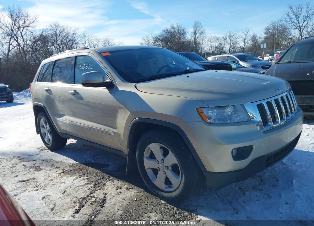 2011 JEEP GRAND CHEROKEE LAREDO VIN: 1J4RR4GG8BC738048