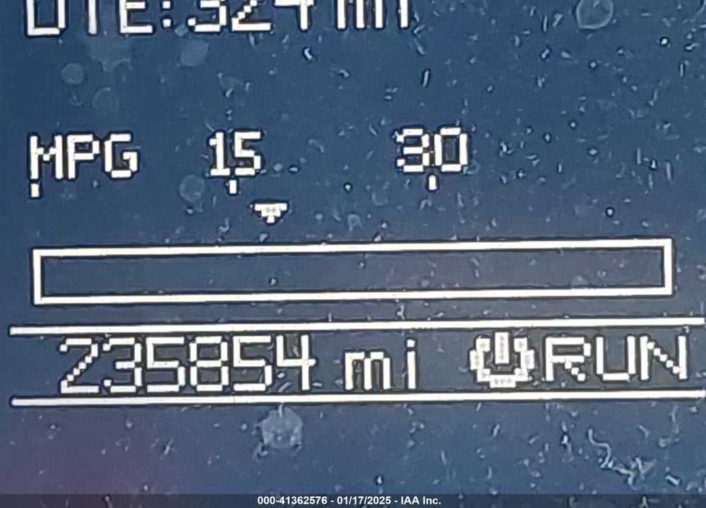 2011 JEEP GRAND CHEROKEE LAREDO VIN: 1J4RR4GG8BC738048