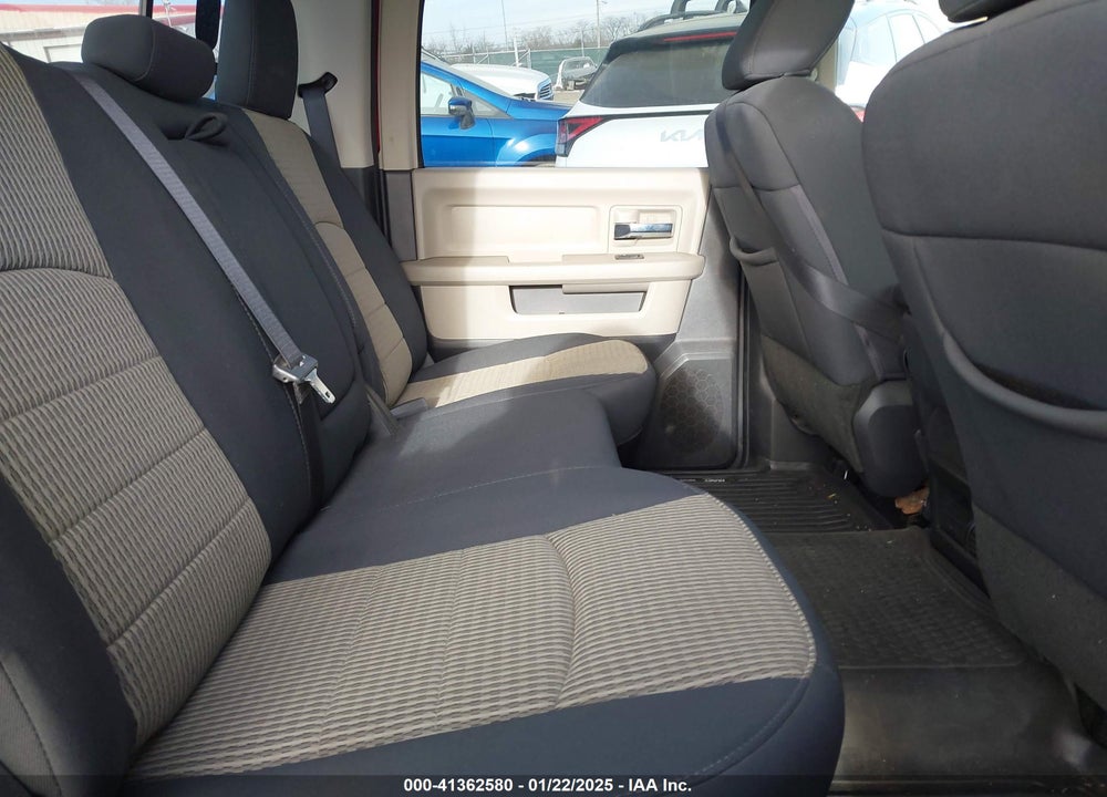 2012 RAM 1500 SLT VIN: 1C6RD7LT7CS256274
