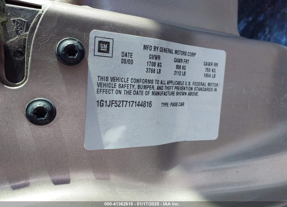 2001 CHEVROLET CAVALIER LS VIN: 1G1JF52T717144816