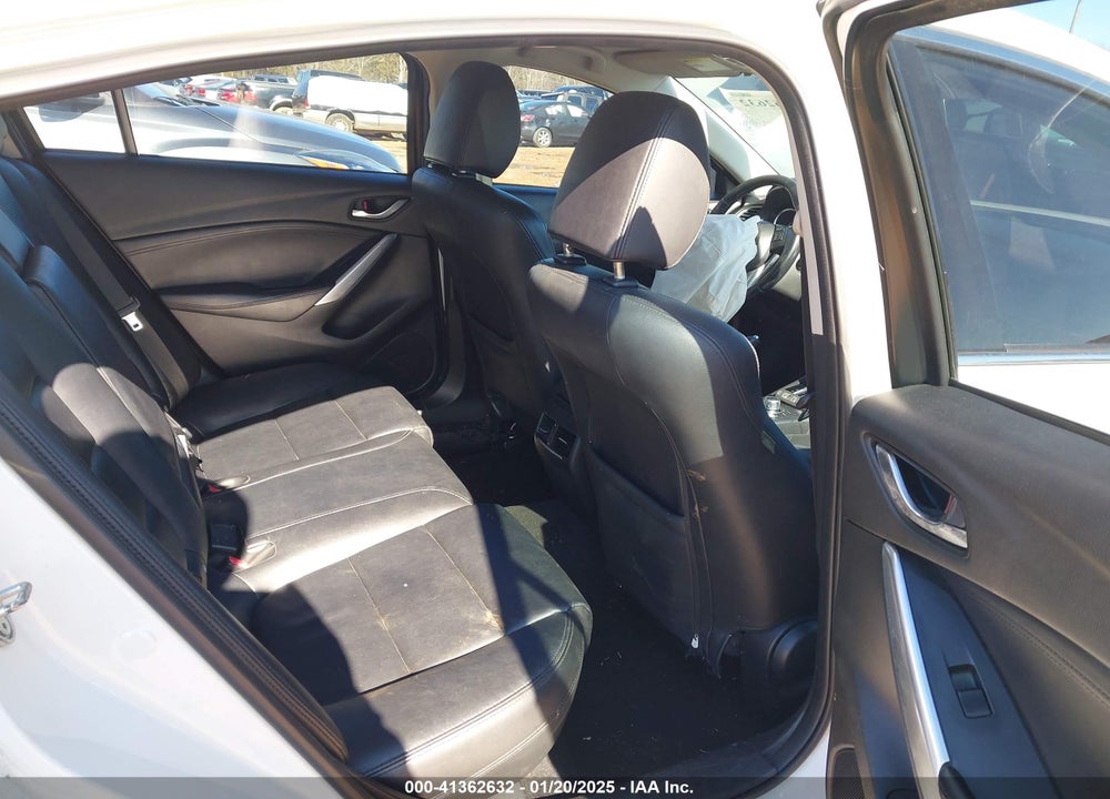 2014 MAZDA MAZDA6 VIN: JM1GJ1V62E1117935
