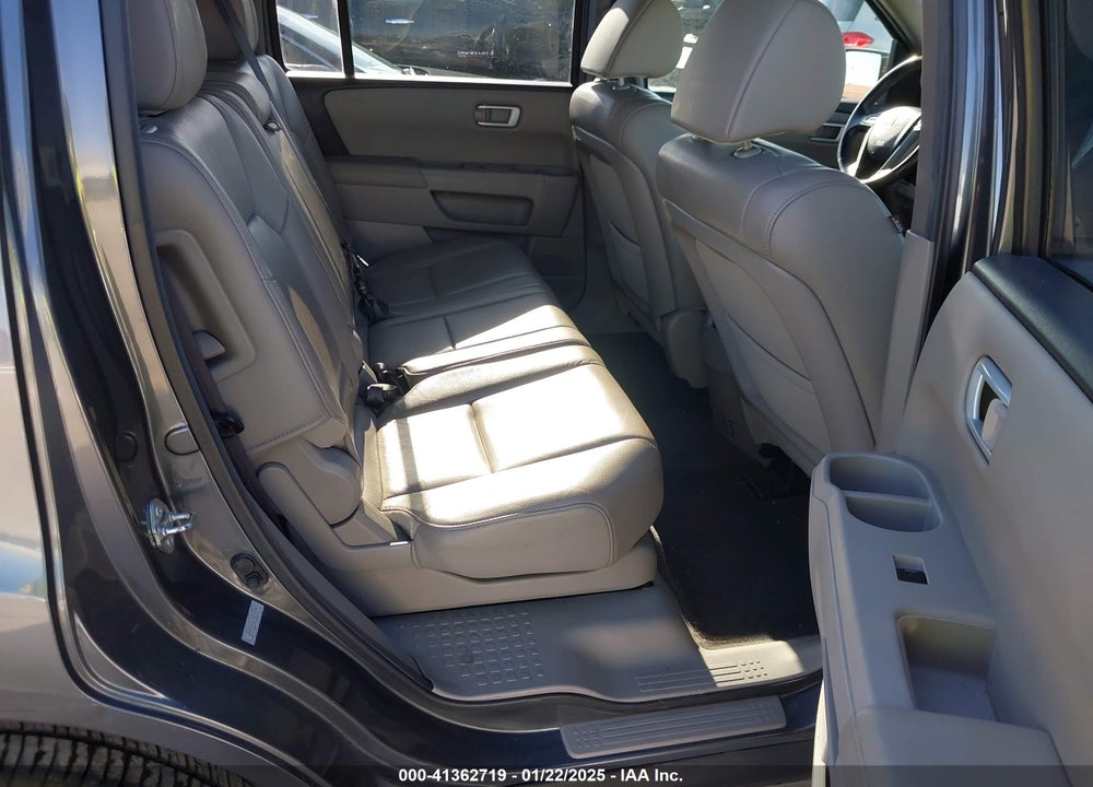 2012 HONDA PILOT EX-L VIN: 5FNYF3H56CB025879