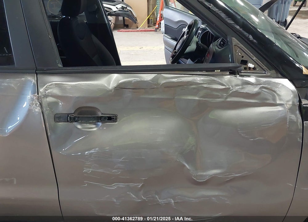 2016 KIA SOUL VIN: KNDJN2A29G7392172