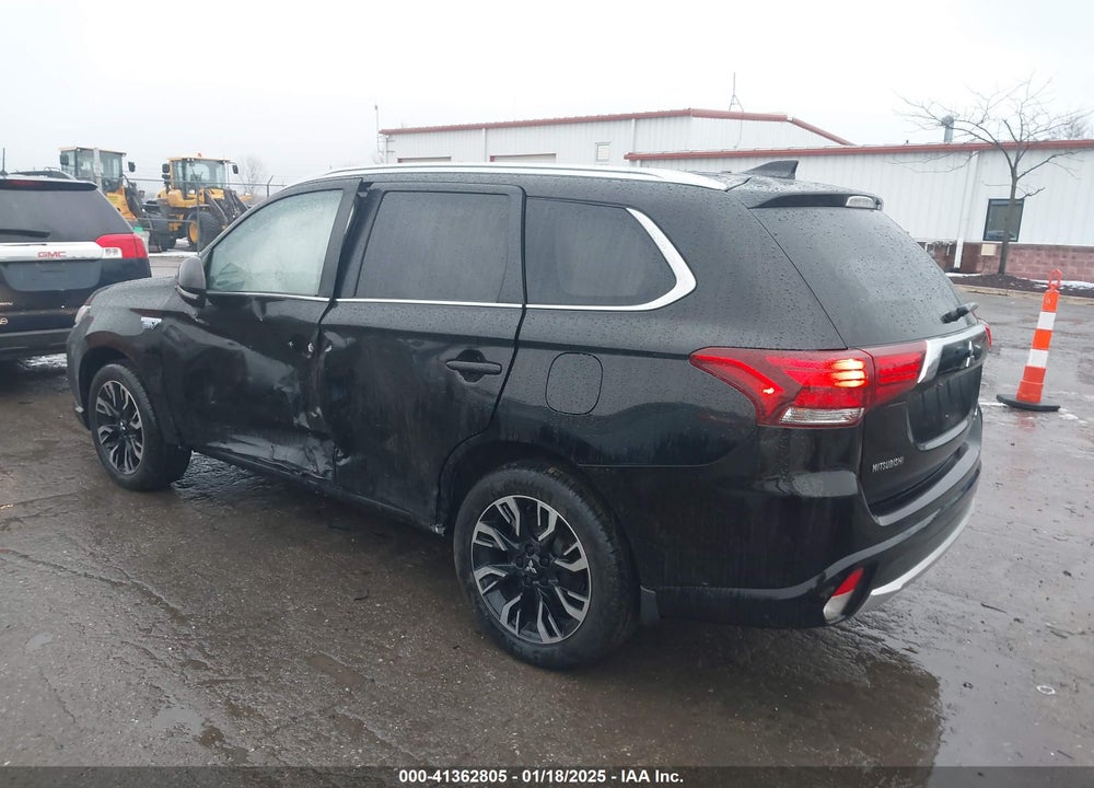 2018 MITSUBISHI OUTLANDER PHEV VIN: JA4J24A51JZ026128