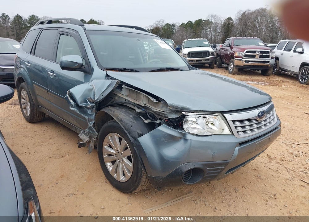 2011 SUBARU FORESTER 2.5X PREMIUM VIN: JF2SHBDC7BH781848