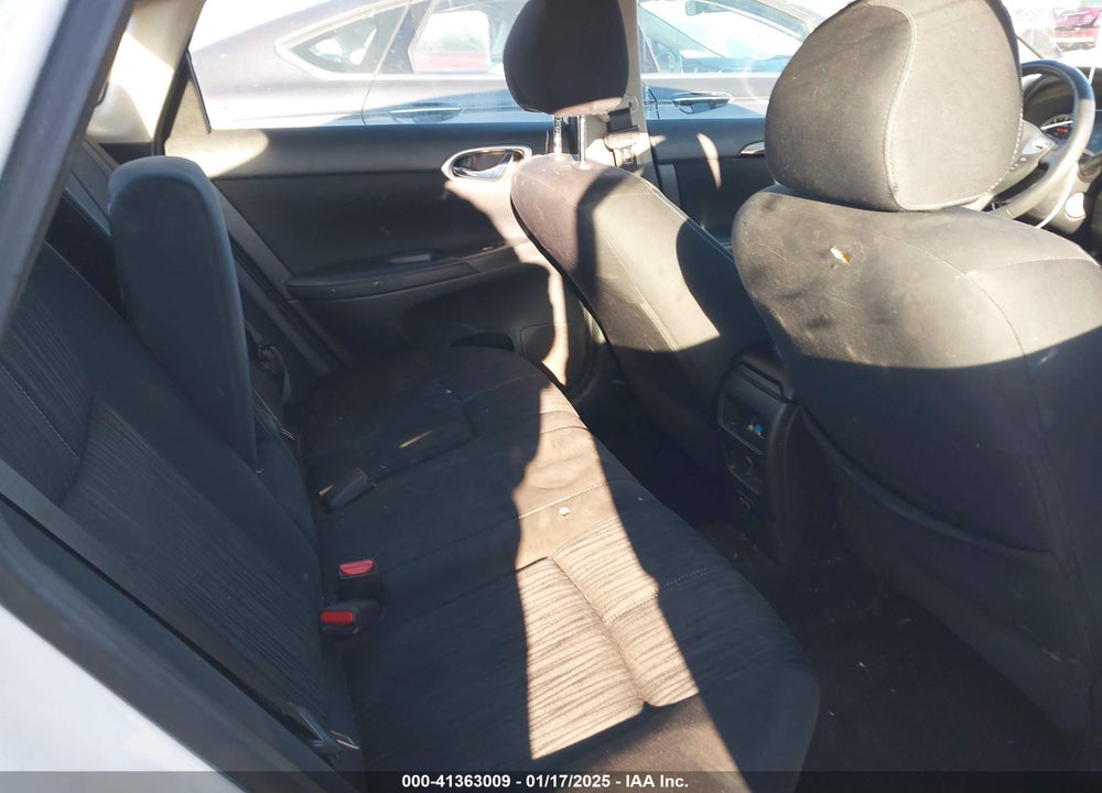 2018 NISSAN SENTRA VIN: 3N1AB7AP3JY226692