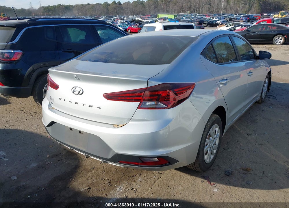 2019 HYUNDAI ELANTRA VIN: 5NPD74LF4KH492686