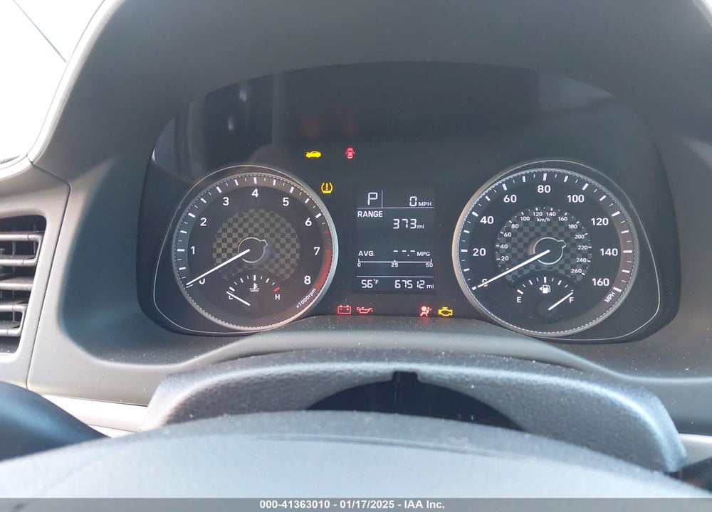 2019 HYUNDAI ELANTRA VIN: 5NPD74LF4KH492686