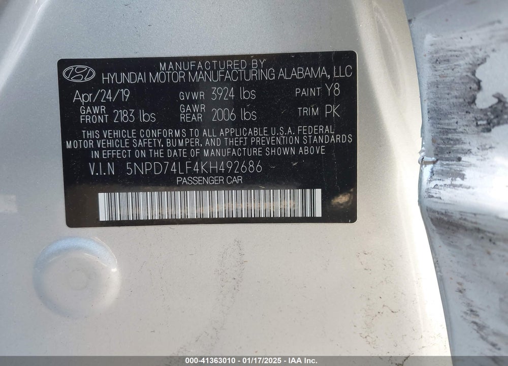 2019 HYUNDAI ELANTRA VIN: 5NPD74LF4KH492686