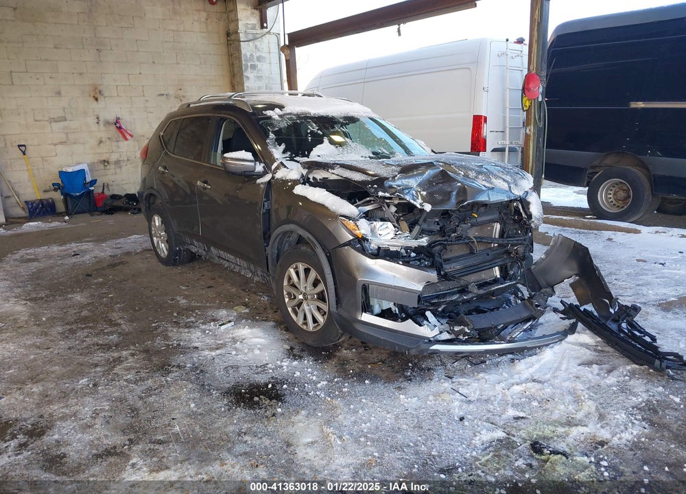 2020 NISSAN ROGUE SV INTELLIGENT AWD VIN: JN8AT2MV0LW120108