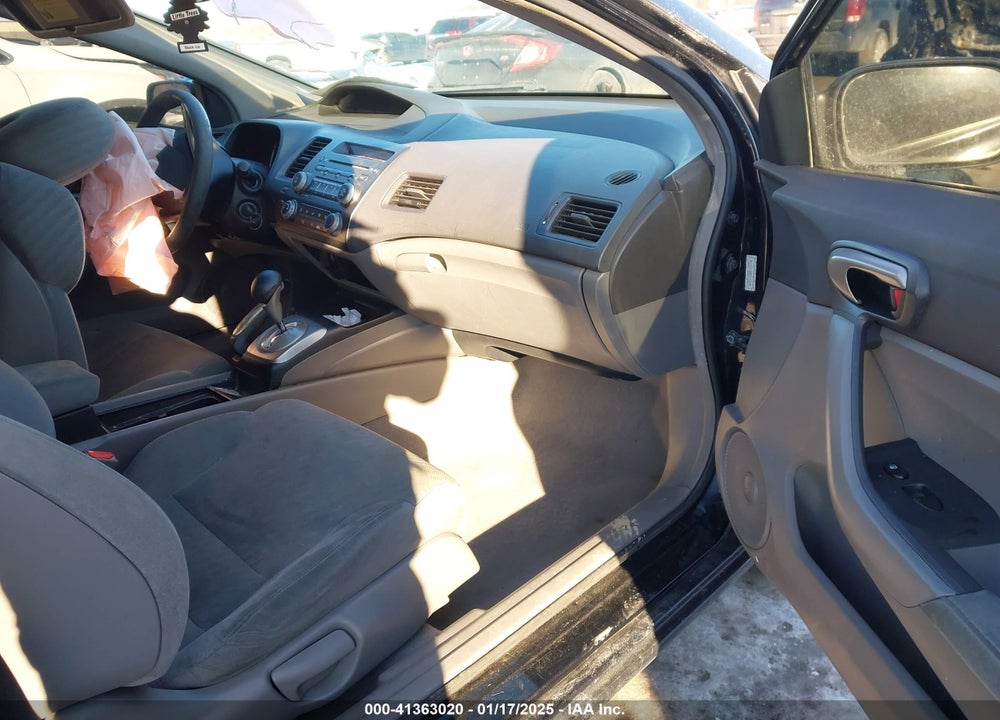 2010 HONDA CIVIC CPE VIN: 2HGFG1B62AH507154
