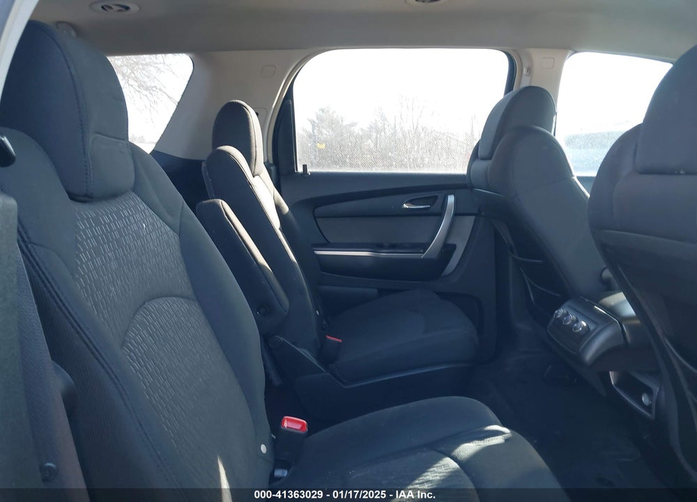 2008 GMC ACADIA SLE-1 VIN: 1GKEV13768J185929