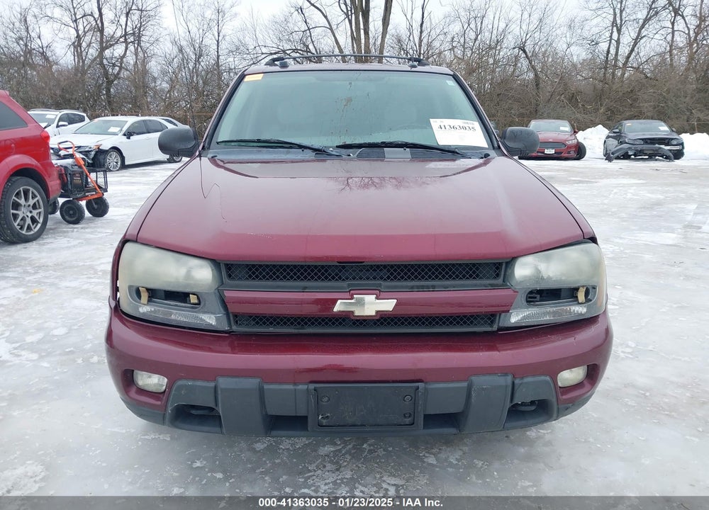 2005 CHEVROLET TRAILBLAZER LT VIN: 1GNDT13S252306051