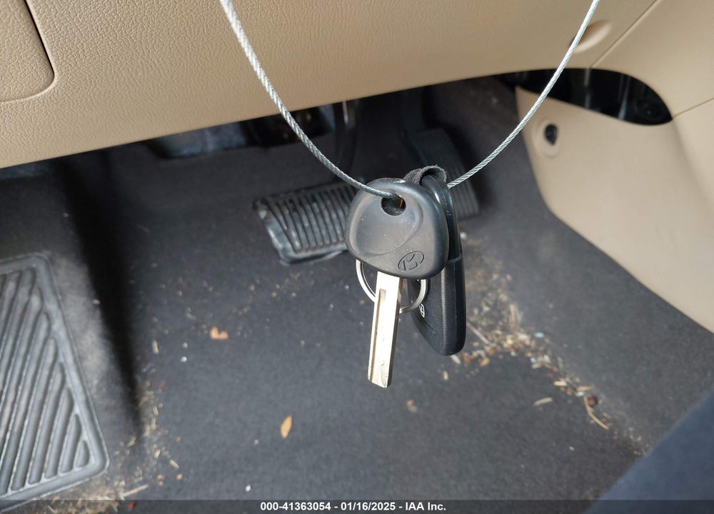 2014 HYUNDAI ACCENT VIN: KMHCU4AE9EU738636