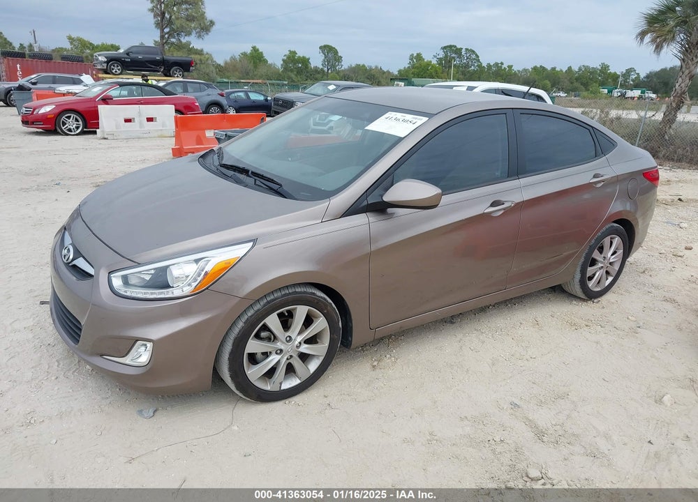 2014 HYUNDAI ACCENT VIN: KMHCU4AE9EU738636