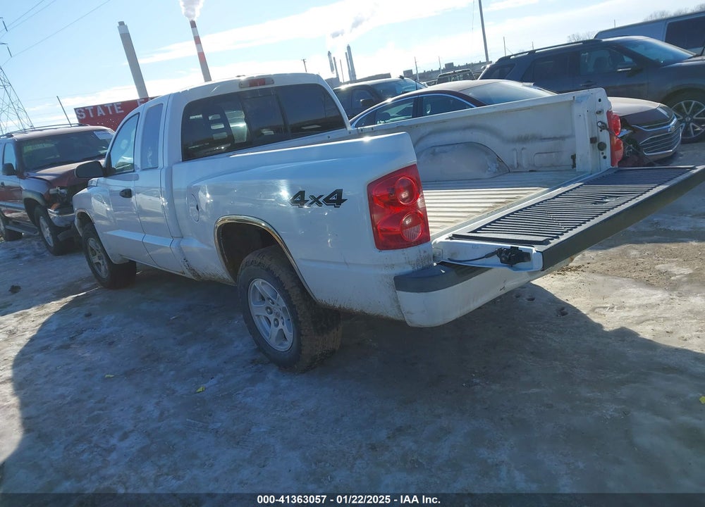 2007 DODGE DAKOTA VIN: 1D7HW42K87S136419