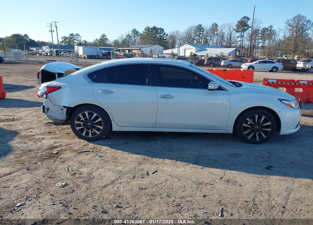 2017 NISSAN ALTIMA 2.5 SL VIN: 1N4AL3AP5HC194386