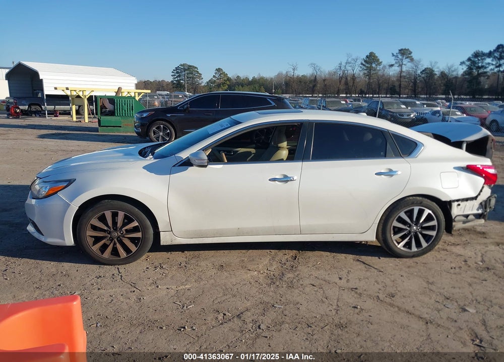 2017 NISSAN ALTIMA 2.5 SL VIN: 1N4AL3AP5HC194386