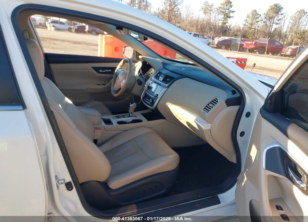 2017 NISSAN ALTIMA 2.5 SL VIN: 1N4AL3AP5HC194386