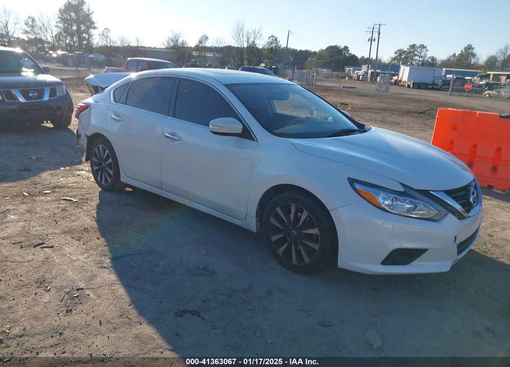2017 NISSAN ALTIMA 2.5 SL VIN: 1N4AL3AP5HC194386