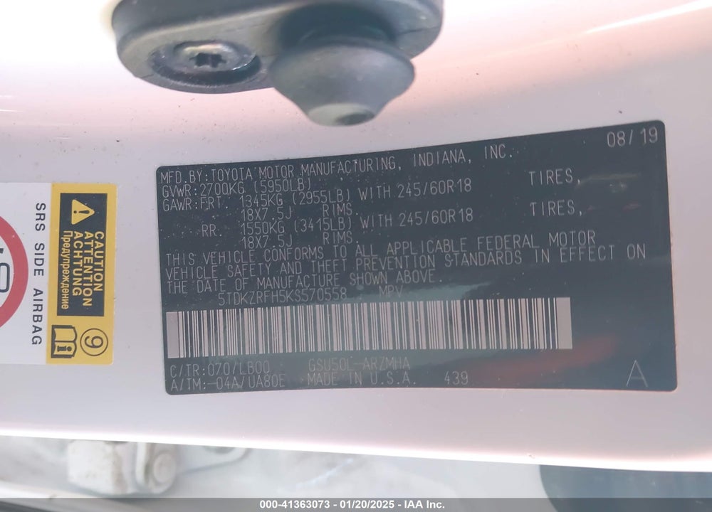 2019 TOYOTA HIGHLANDER XLE VIN: 5TDKZRFH5KS570558