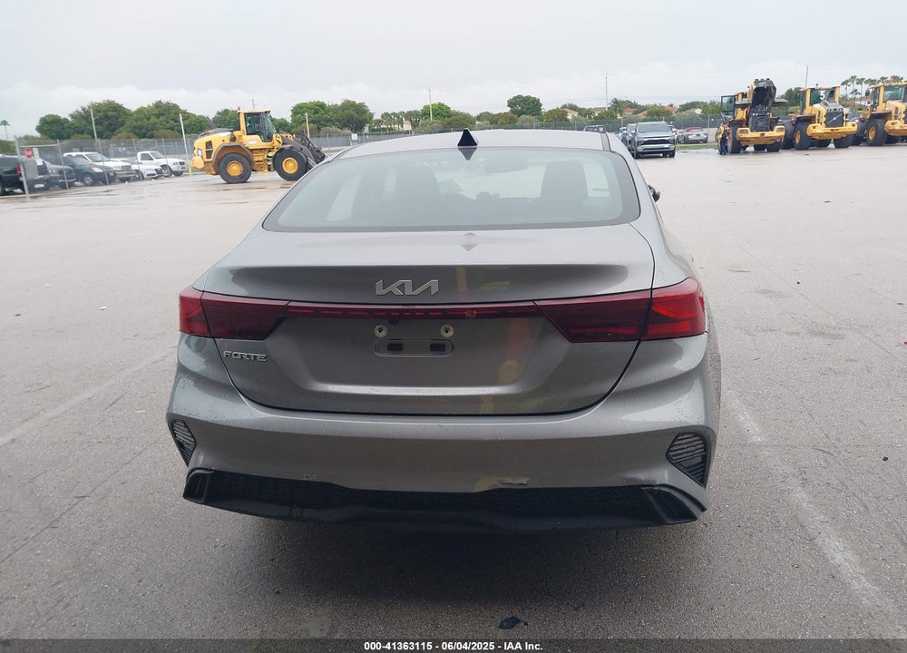 2023 KIA FORTE LXS VIN: 3KPF24AD6PE571796