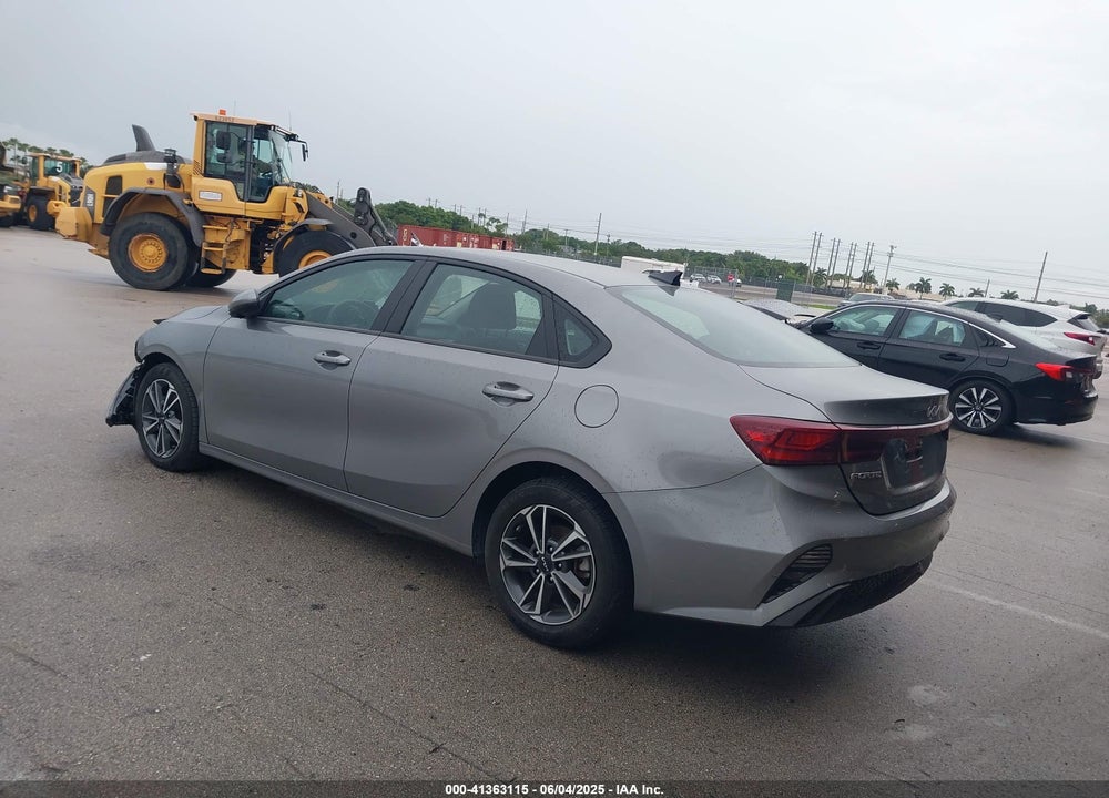 2023 KIA FORTE LXS VIN: 3KPF24AD6PE571796