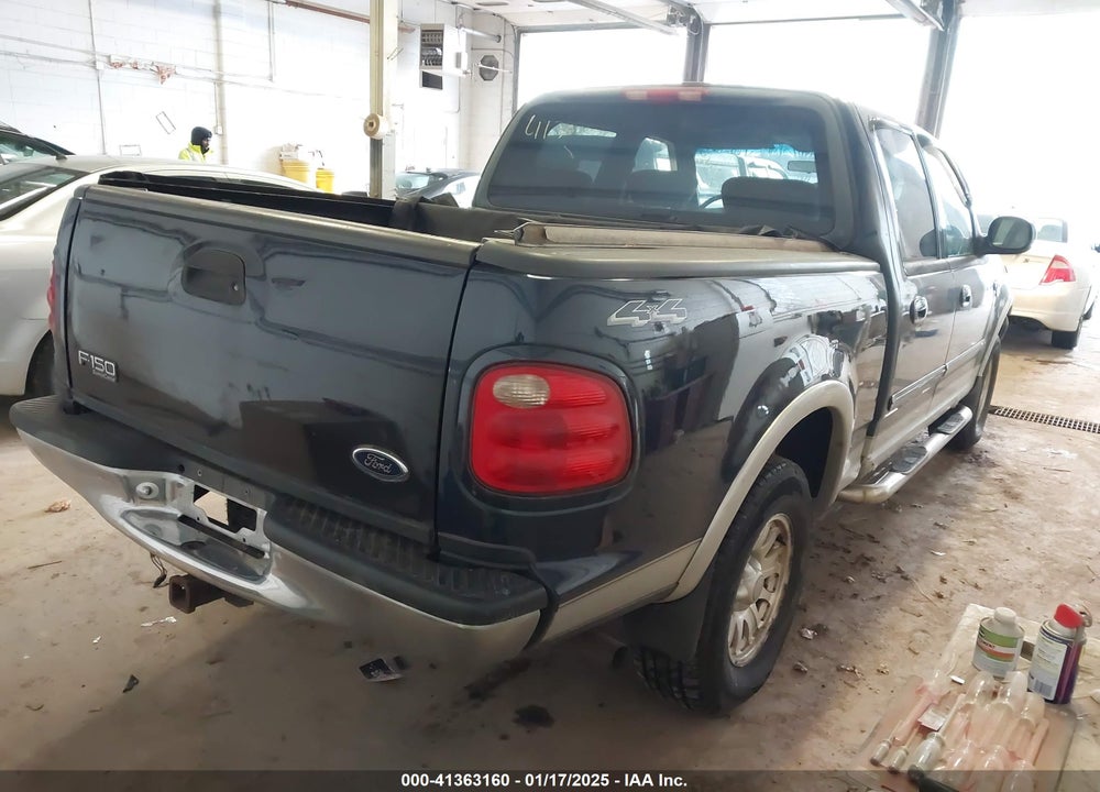 2003 FORD F-150 LARIAT/XLT VIN: 1FTRW08L43KD00301