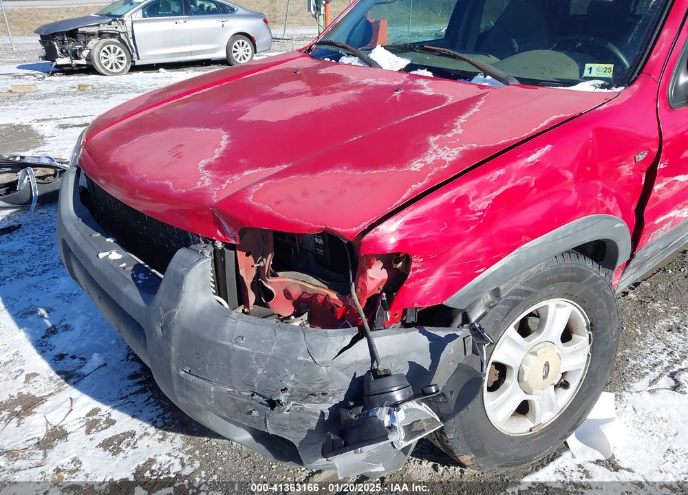 2001 FORD ESCAPE XLT VIN: 1FMYU04131KB51488