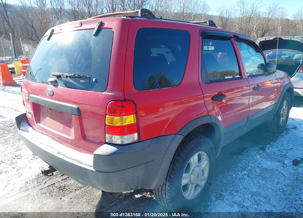 2001 FORD ESCAPE XLT VIN: 1FMYU04131KB51488