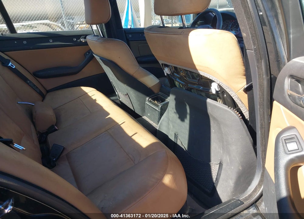 2004 BMW 330I VIN: WBAEV534X4KM06717