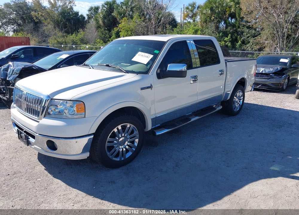 2007 LINCOLN MARK LT VIN: 5LTPW16537FJ04668