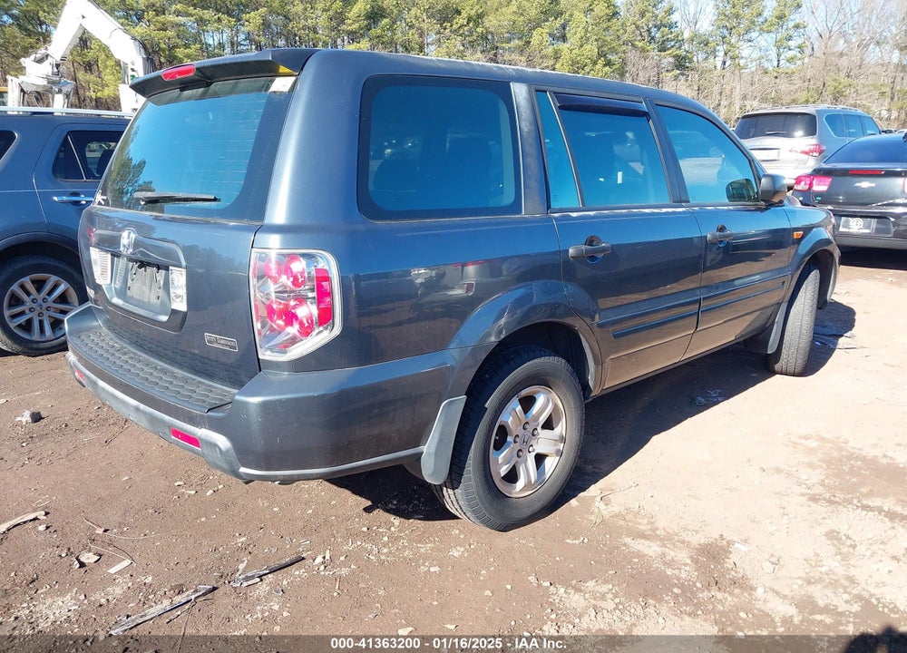 2006 HONDA PILOT LX VIN: 5FNYF28106B036209