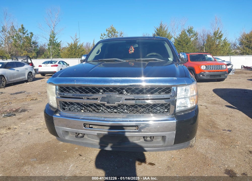 2009 CHEVROLET SILVERADO 1500 LT VIN: 3GCEC23J79G199389