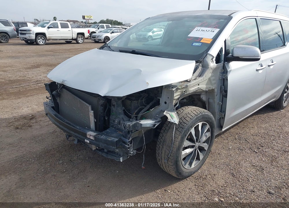 2017 KIA SEDONA VIN: KNDMC5C17H6312805