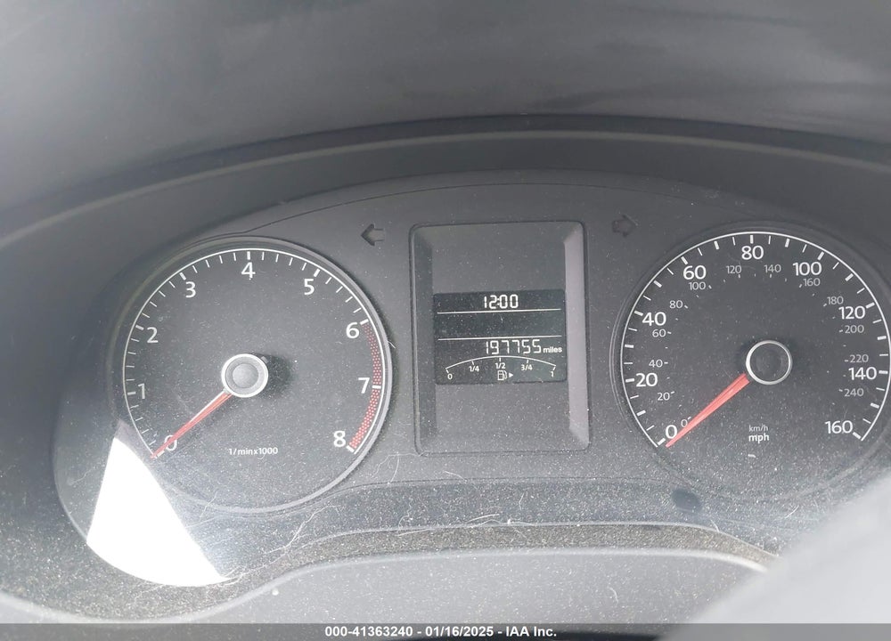 2011 VOLKSWAGEN JETTA 2.5L SE VIN: 3VWDZ7AJ9BM015228