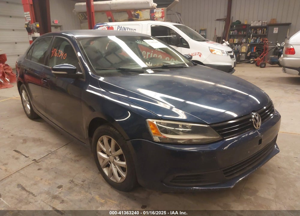 2011 VOLKSWAGEN JETTA 2.5L SE VIN: 3VWDZ7AJ9BM015228
