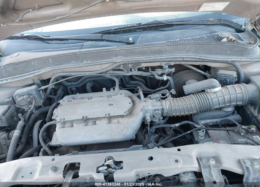 2005 HONDA PILOT EX-L VIN: 5FNYF185X5B005724