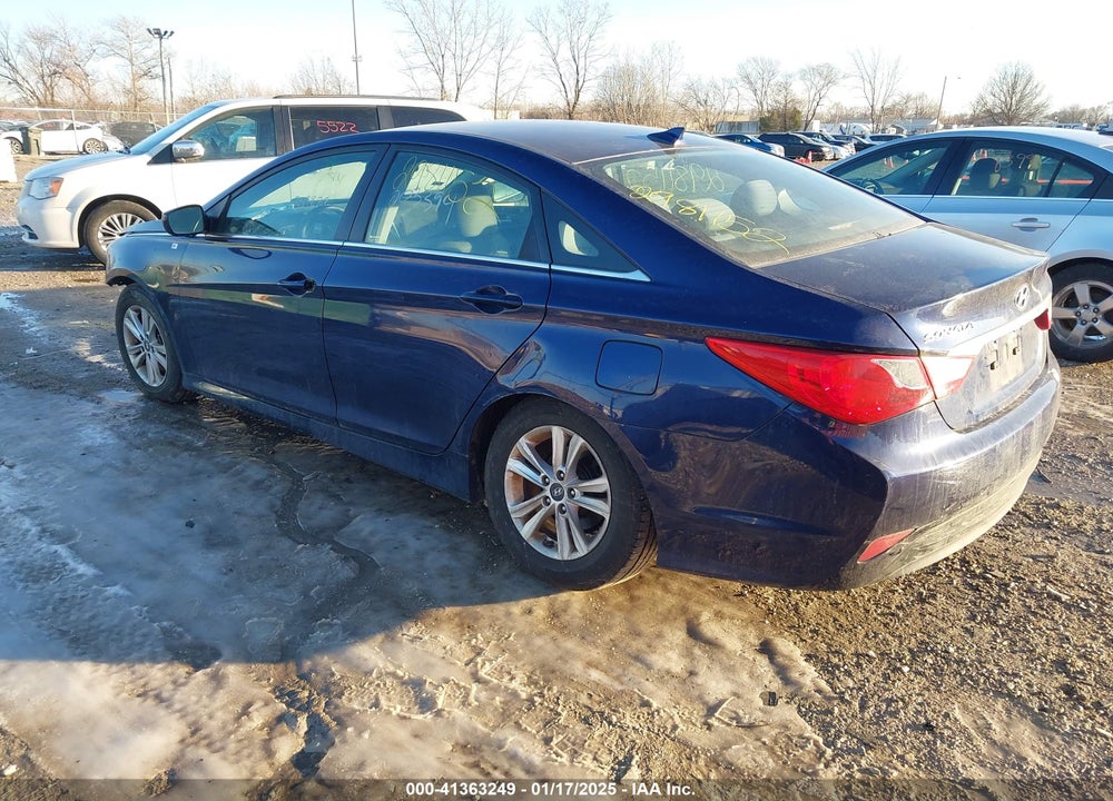 2014 HYUNDAI SONATA VIN: 5NPEB4AC3EH859822