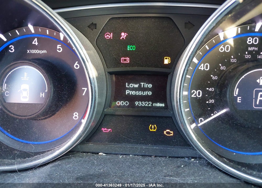 2014 HYUNDAI SONATA VIN: 5NPEB4AC3EH859822