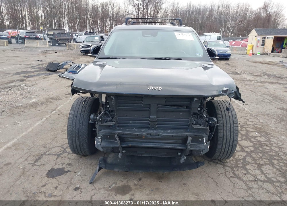 2021 JEEP GRAND CHEROKEE L LIMITED 4X4 VIN: 1C4RJKBG4M8111376