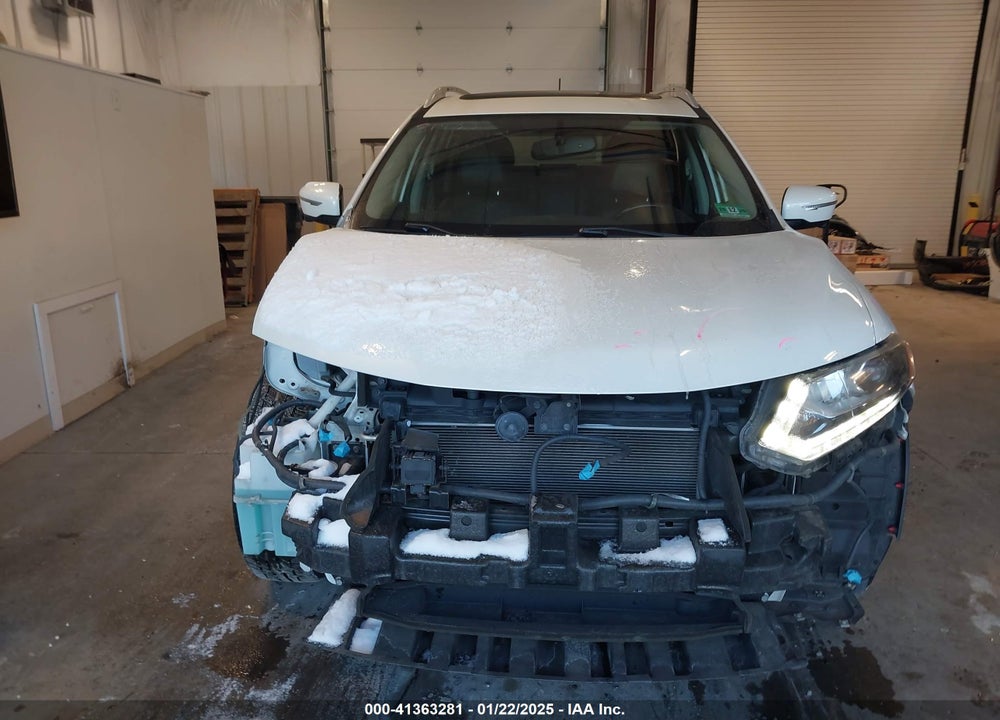 2015 NISSAN ROGUE SL VIN: 5N1AT2MVXFC796854