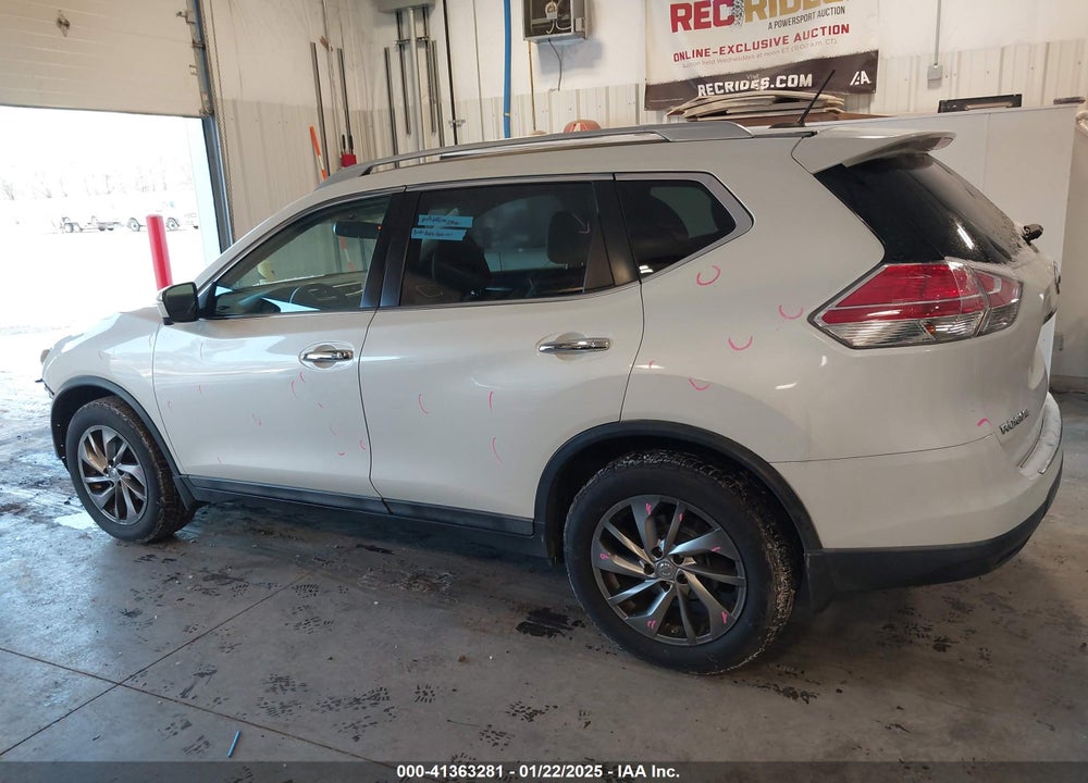 2015 NISSAN ROGUE SL VIN: 5N1AT2MVXFC796854