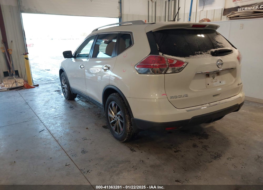 2015 NISSAN ROGUE SL VIN: 5N1AT2MVXFC796854