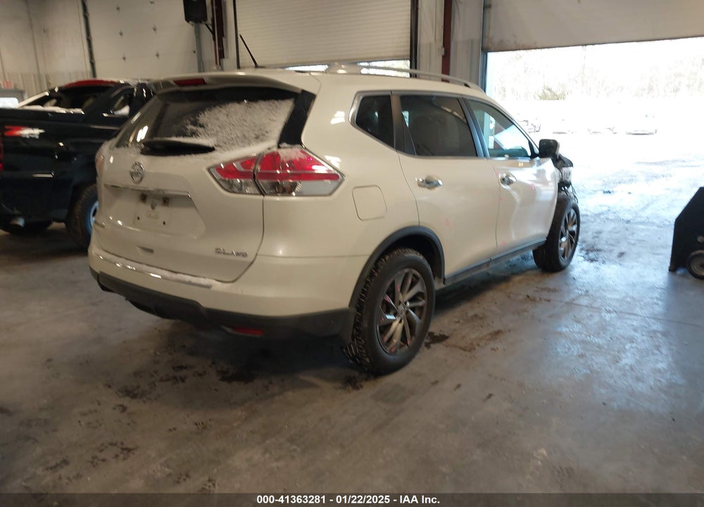 2015 NISSAN ROGUE SL VIN: 5N1AT2MVXFC796854